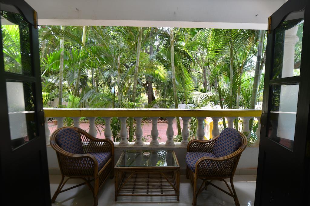 Silver Sands Sunshine - Angaara Candolim Exterior foto