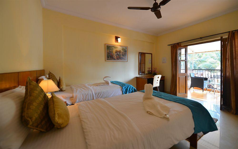 Silver Sands Sunshine - Angaara Candolim Exterior foto